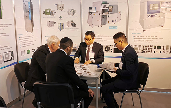 產(chǎn)品、解決方案與服務(wù)