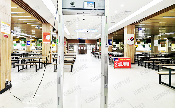 日聯(lián)測溫門 日聯(lián)測溫門