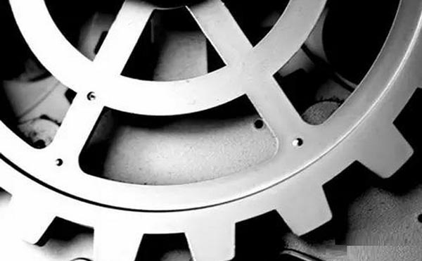 鑄件內(nèi)部缺陷，采用什么設備檢測比較好？